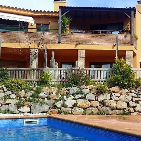 Garden And Community Pool Begur