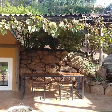 Appartamento Garden And Community Pool